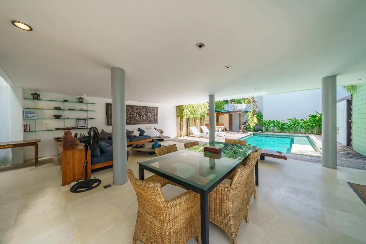 Villa Rio - Contemporary 2Br Villa In Downtown Seminyak  Seminyak (Bali)
