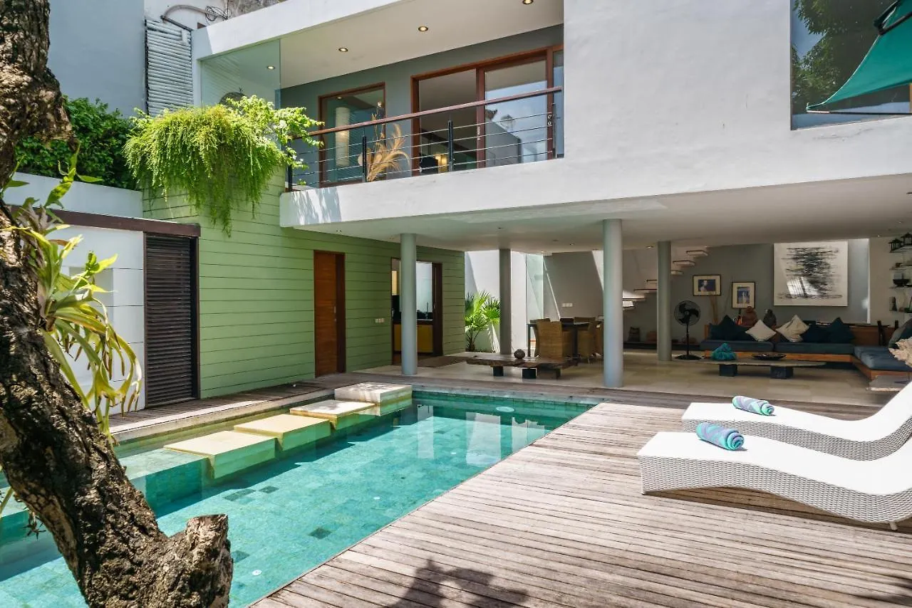 Villa Rio - Contemporary 2Br Villa In Downtown Seminyak  Σεμινιάκ