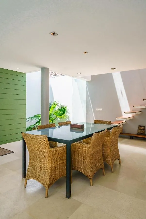 Villa Rio - Contemporary 2Br Villa In Downtown Seminyak  סמיניאק