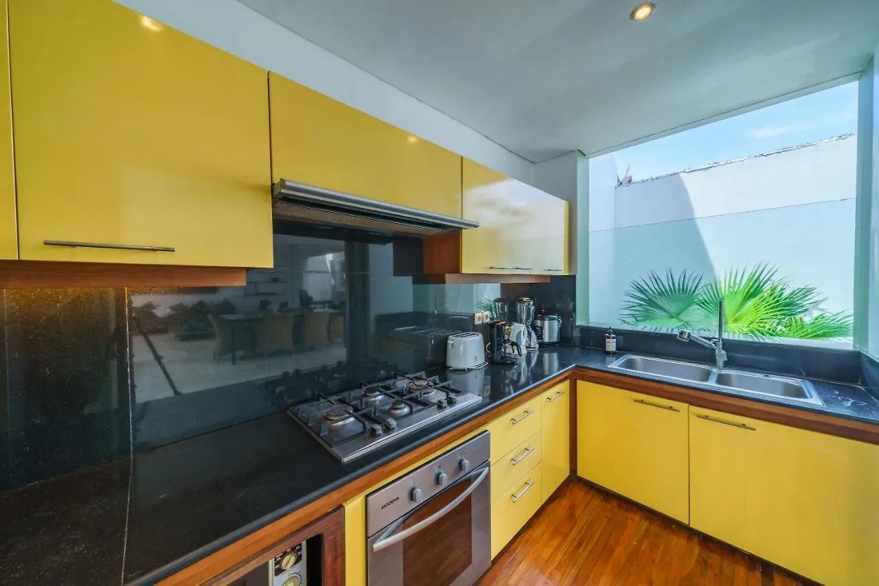 Villa Rio - Contemporary 2Br Villa In Downtown Seminyak