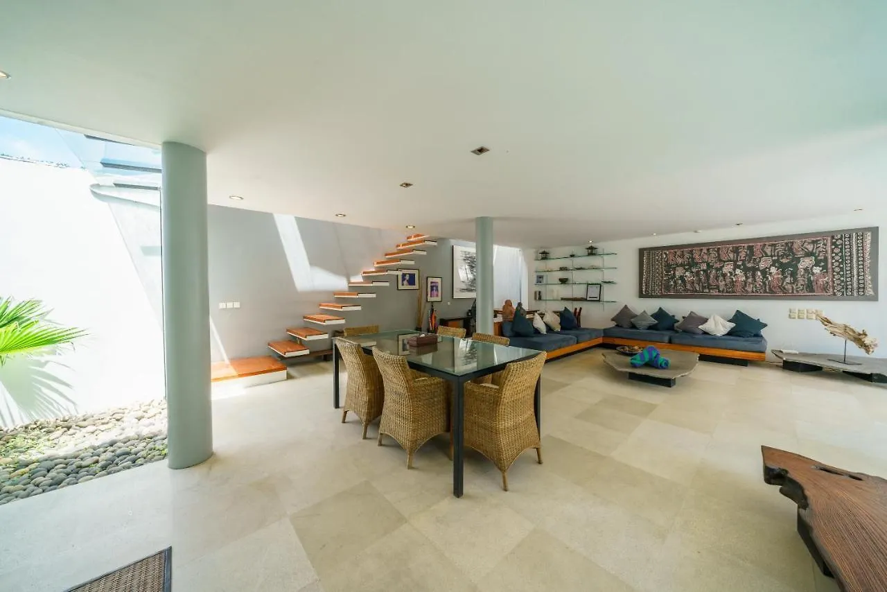 Villa Rio - Contemporary 2Br Villa In Downtown Seminyak