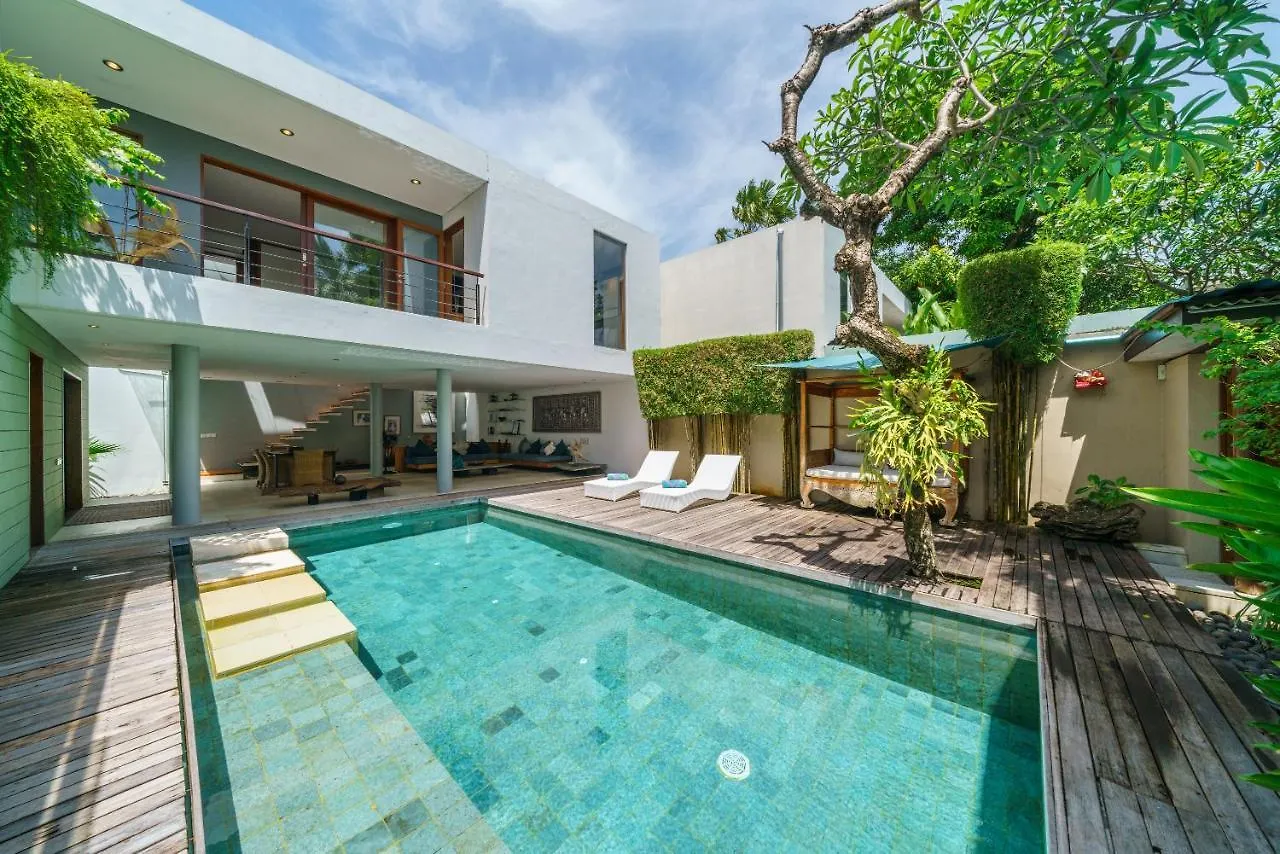 Villa Rio - Contemporary 2Br Villa In Downtown Seminyak